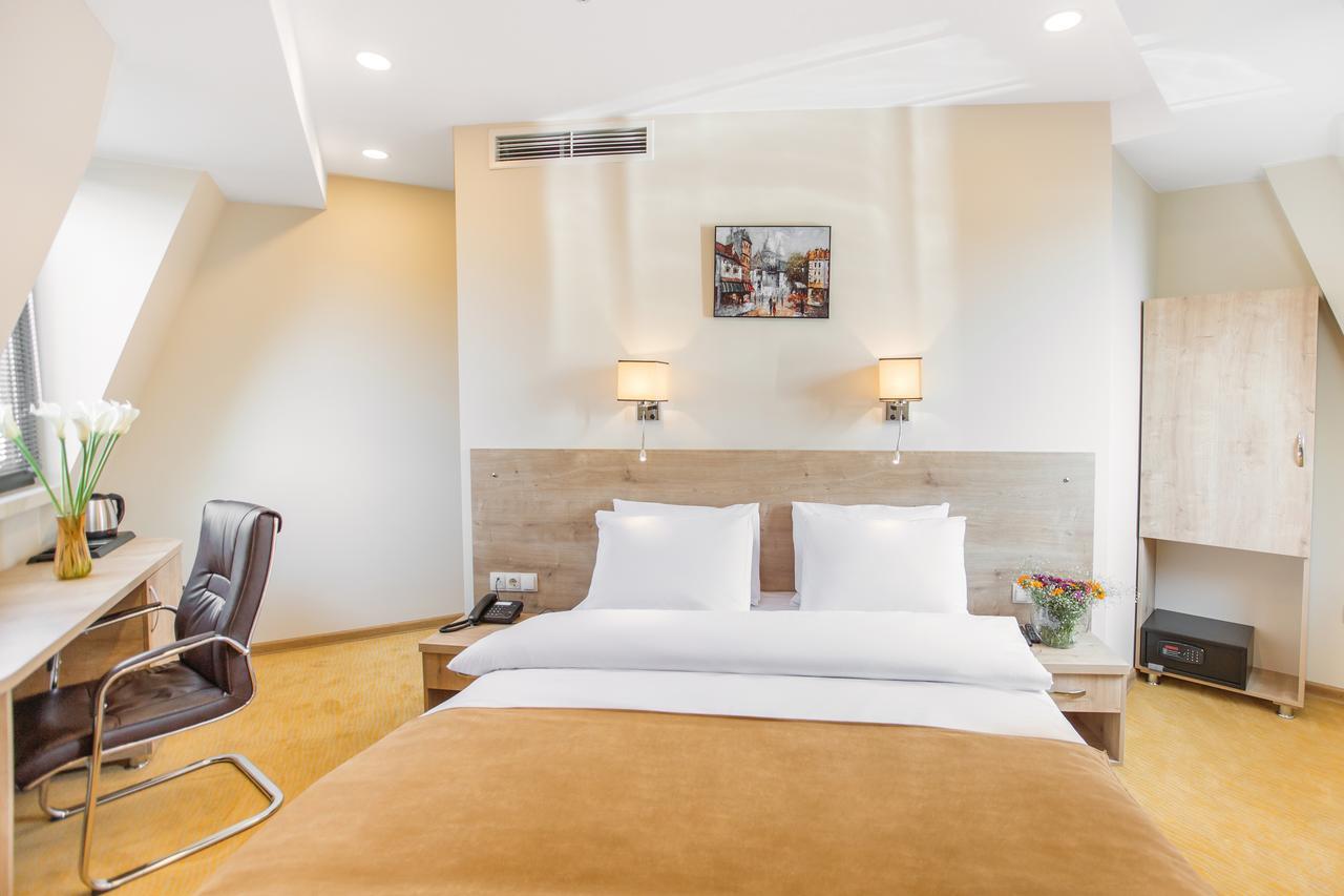 Bridge Boutique Hotel Tbilisi Esterno foto