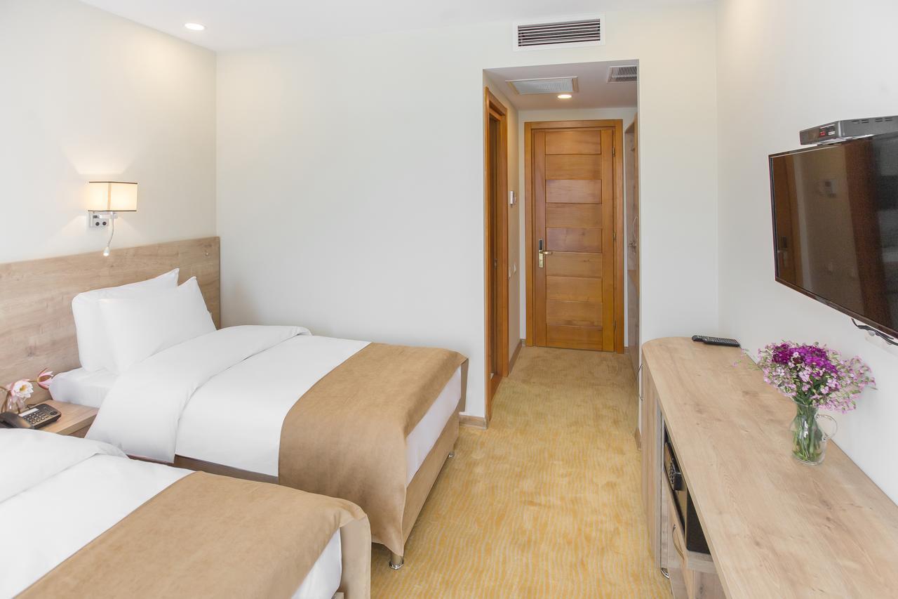 Bridge Boutique Hotel Tbilisi Esterno foto