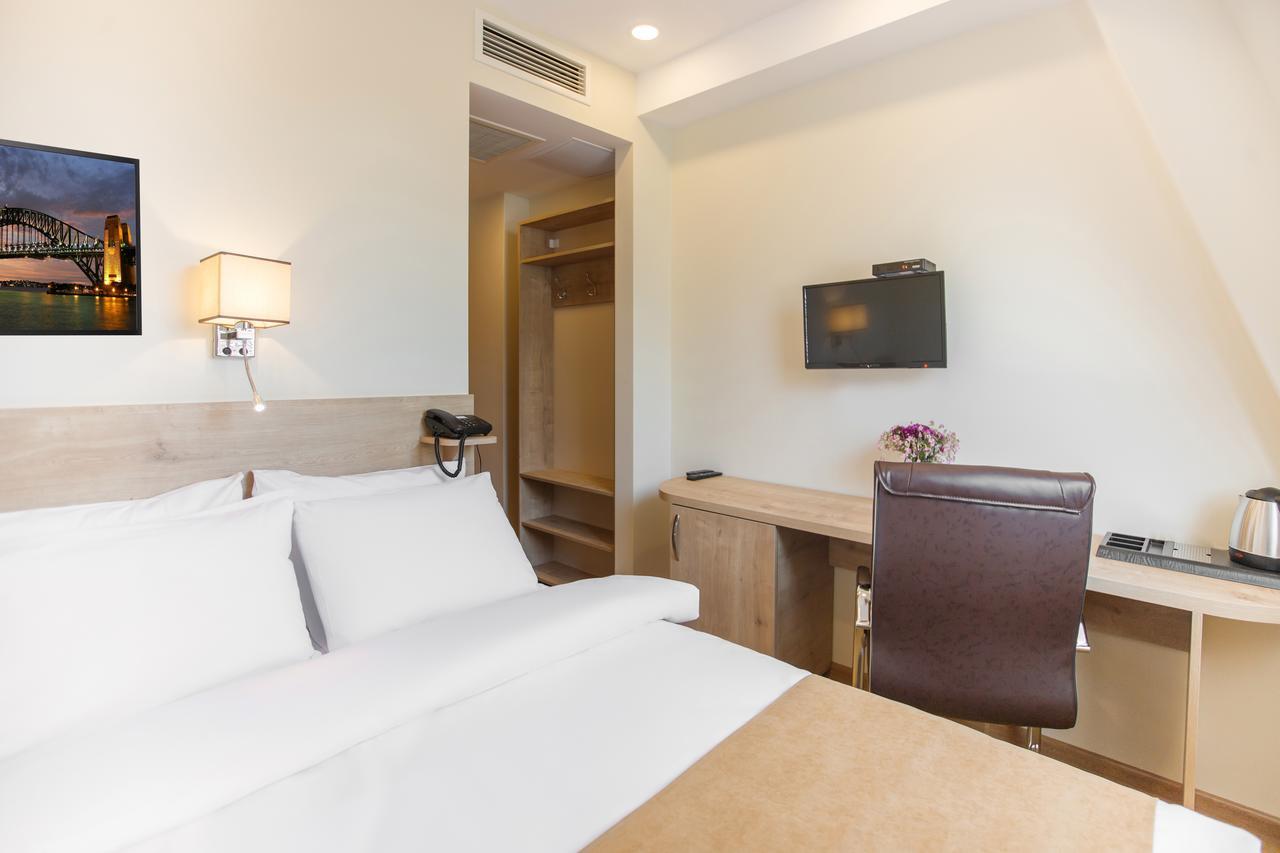Bridge Boutique Hotel Tbilisi Esterno foto