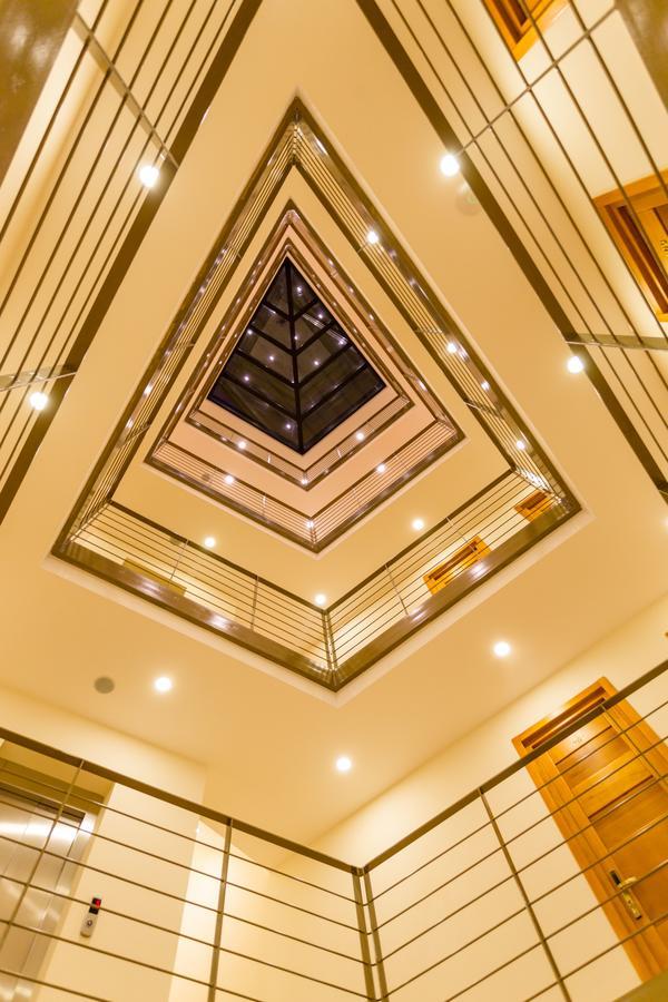 Bridge Boutique Hotel Tbilisi Esterno foto